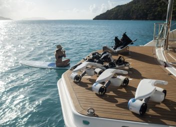 luxury yacht charter Emysa water toys