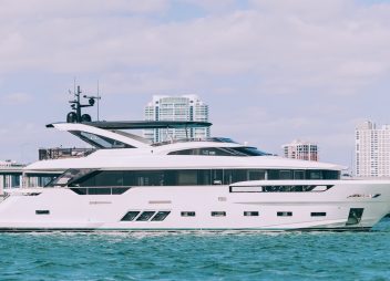 yacht charter Caribbean The Peddler