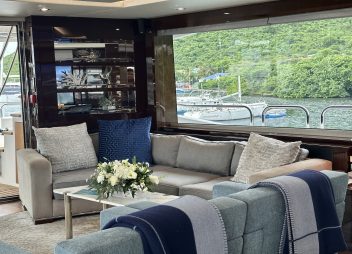 crewed yacht charter Synergy saloon