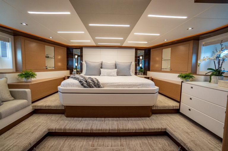 luxury yacht charter Chillaxin VIP cabin