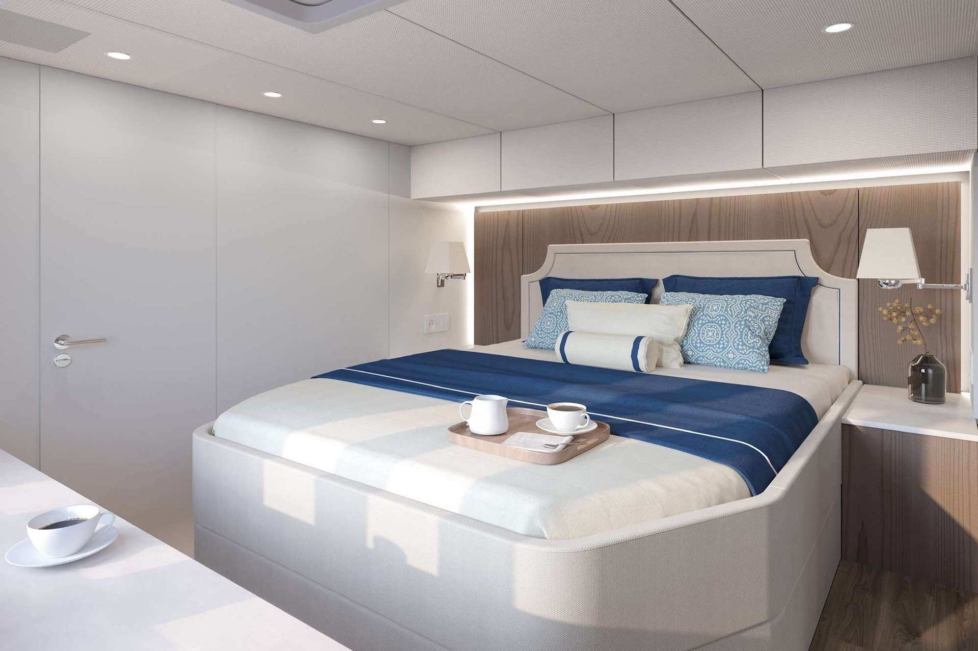 yacht charter Unwavering guest cabin
