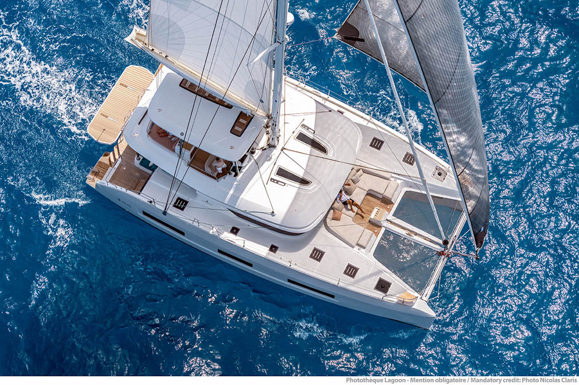 crewed yacht charter Valinor Greece