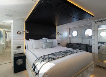 luxury barge wonderland master cabin