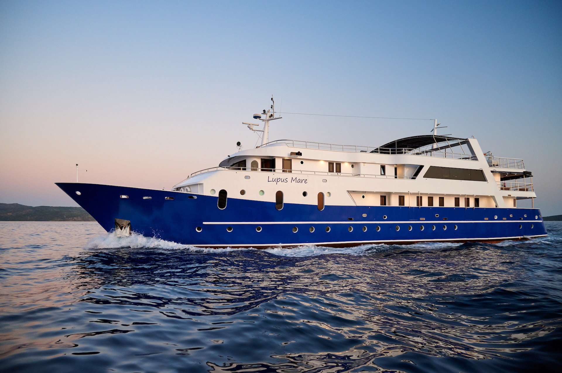 crewed Croatian yacht lupus mare