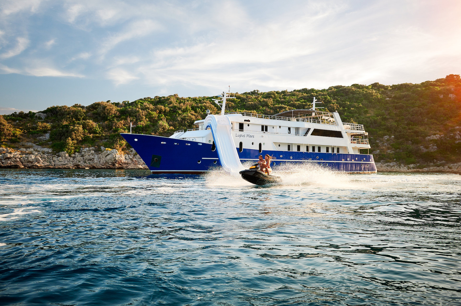 Croatian yacht charter Lupus Mare