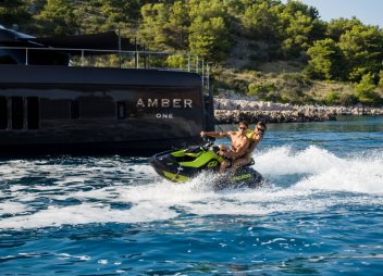 catamaran yacht charter amber one