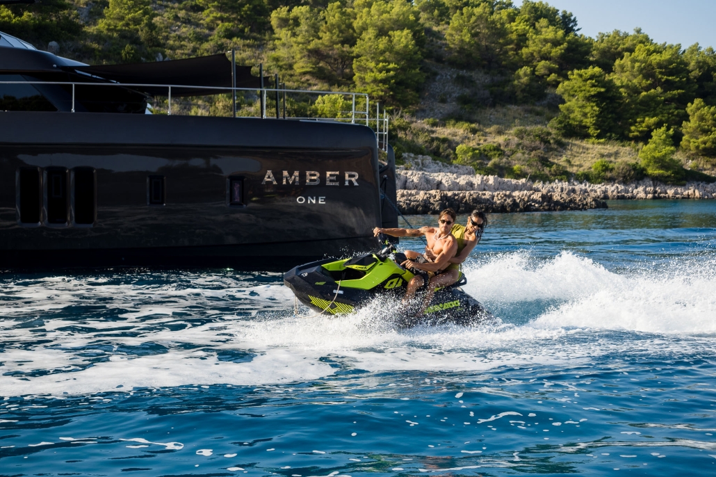 catamaran yacht charter amber one