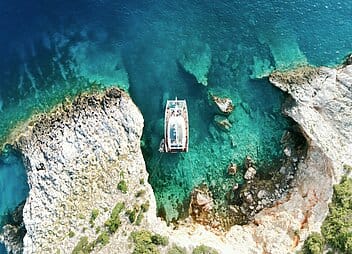 crewed catamaran yacht charter Solomar