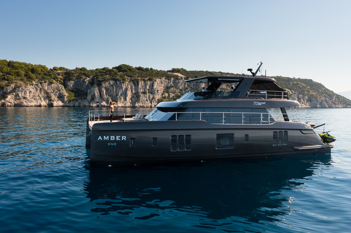 Croatia yacht charter amber one