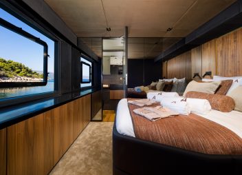 croatian yacht charter amber one double cabin