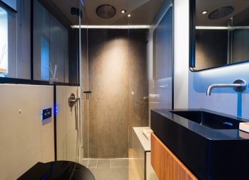 luxury yacht charter amber one bathroom