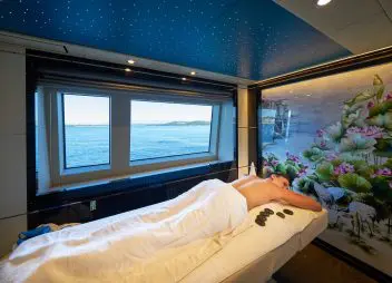 motor yacht happy me massage
