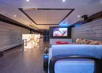 yacht sky lounge happy me
