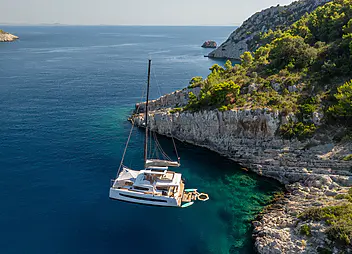 luxury yacht charter farben anchor