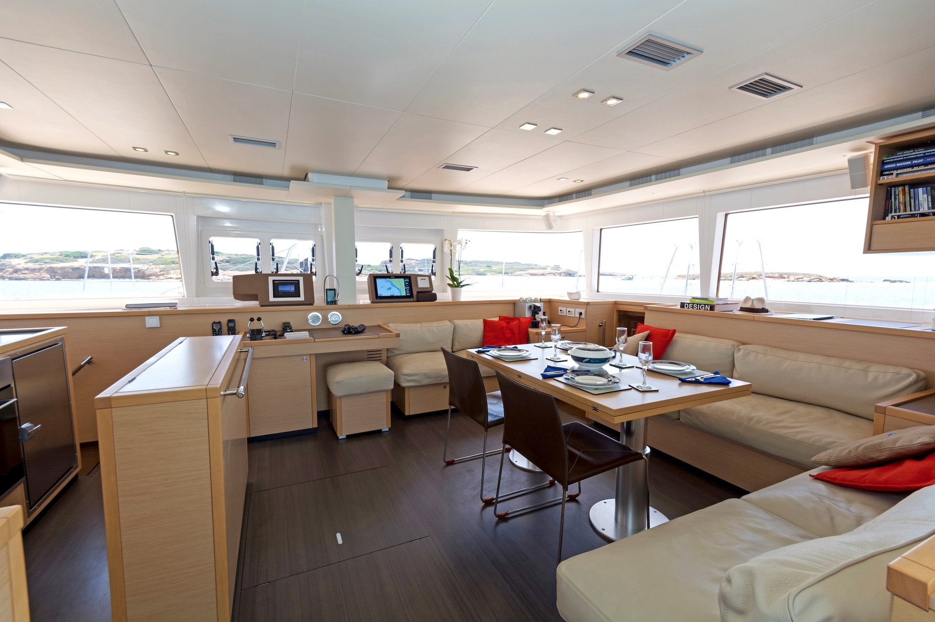 yacht charter cool breeze saloon
