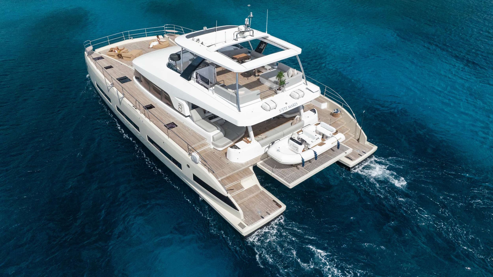 SIETE MARES EXTERIOR