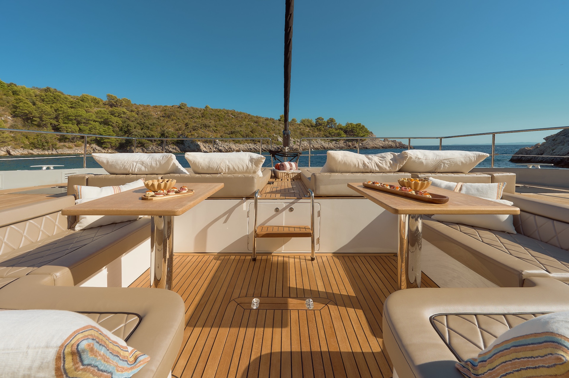 lounging-area-on-deck